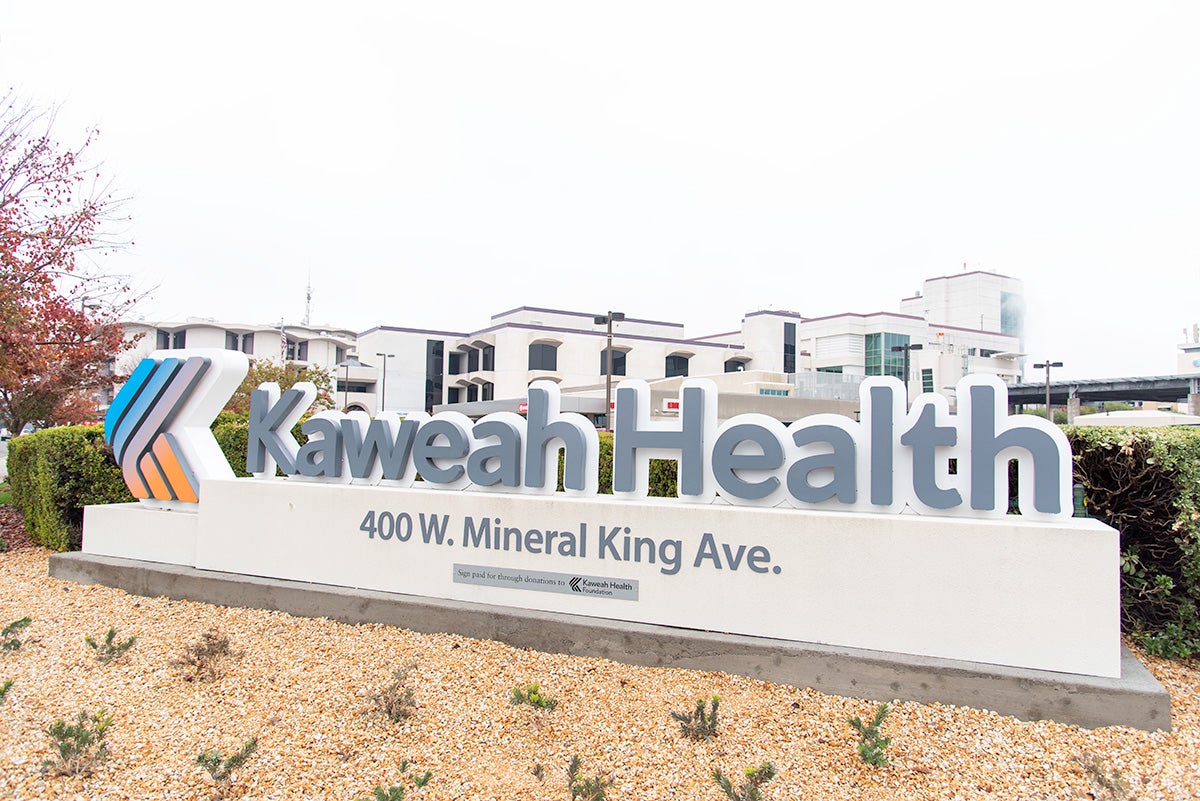 Kaweah Health entrance sign.